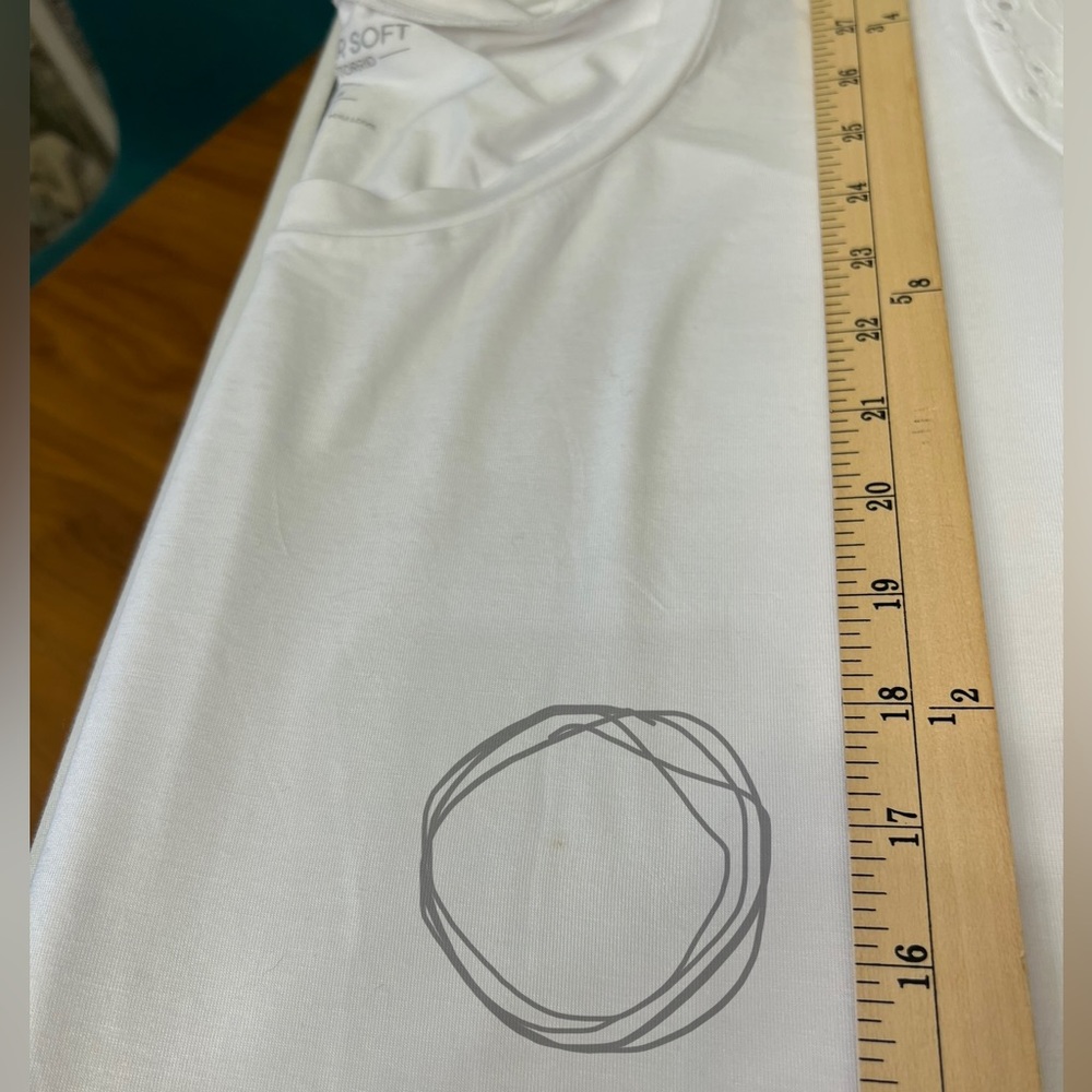 Torrid Supersoft Eyelet Sleeve Tee - Picture 7 of 8